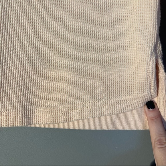 Saturday Sunday by Anthropologie Soft Peach Thermal Long Sleeve Small - Picture 3 of 3